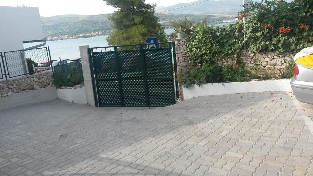 טרוגיר Apartments Dragan מראה חיצוני תמונה