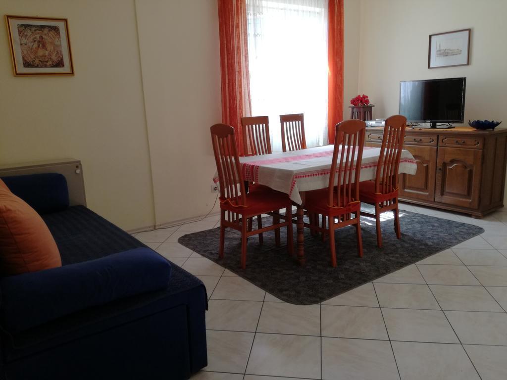 טרוגיר Apartments Dragan מראה חיצוני תמונה
